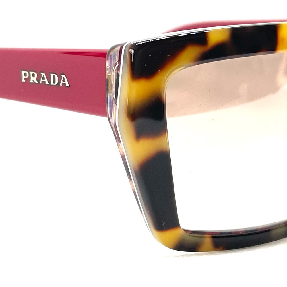 Prada 100% Authentic - Picture 3 of 6